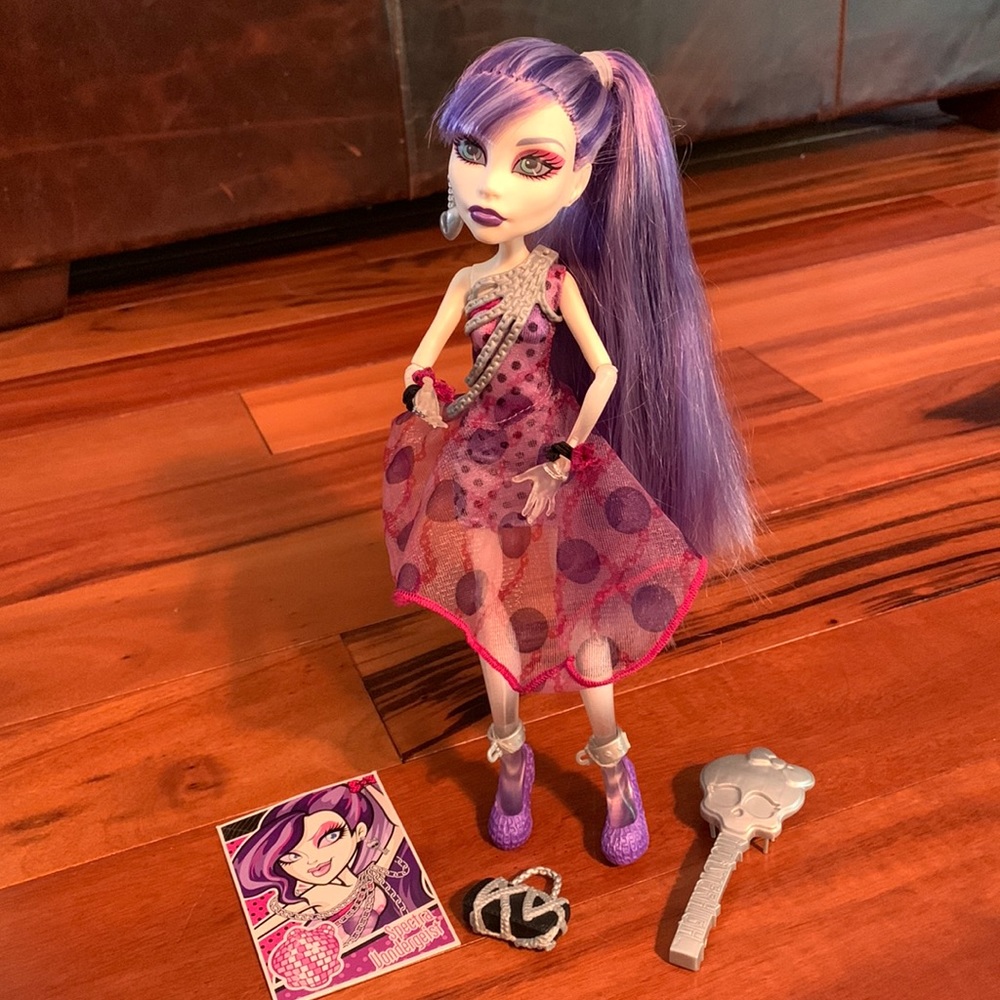 Monster High Spectra Vandergeist
